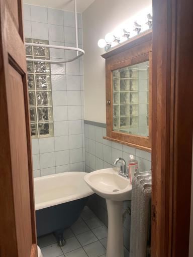 1689 Dayton Avenue, Saint Paul, MN 55104