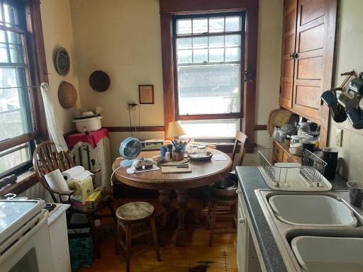 1689 Dayton Avenue, Saint Paul, MN 55104