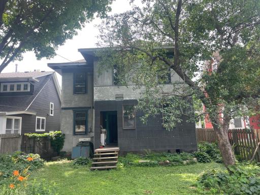 1689 Dayton Avenue, Saint Paul, MN 55104