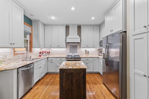 14290 Flora Way, Saint Paul, MN 55124