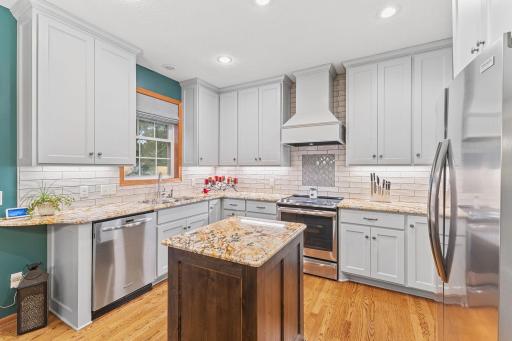 14290 Flora Way, Saint Paul, MN 55124