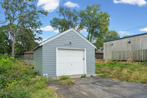 721 E River Road, Anoka, MN 55303