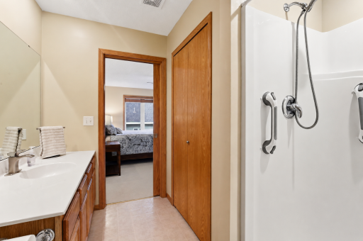 1840 Wyndham Hill Drive, Hastings, MN 55033