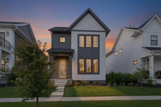 Urban meets suburban! Welcome to your next chapter...