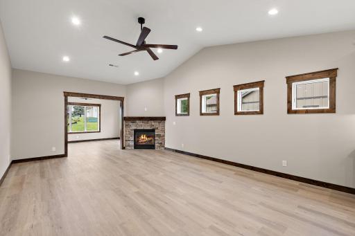 1043 Legend Lane, River Falls, WI 54022