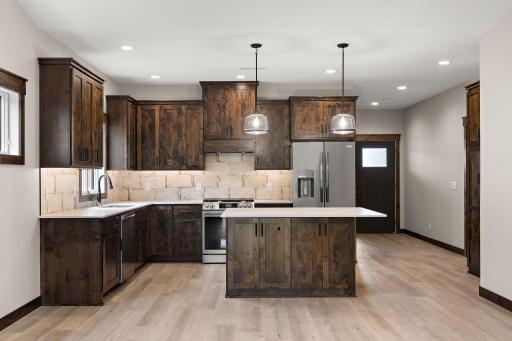 1043 Legend Lane, River Falls, WI 54022