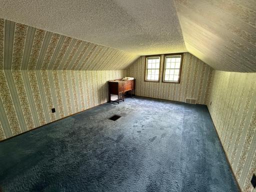 8428 Eastwood Road, Saint Paul, MN 55112