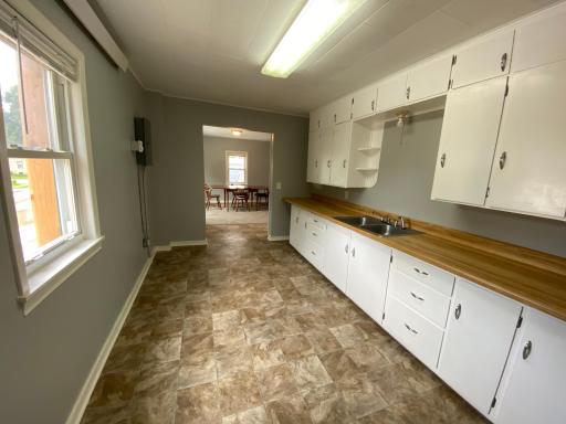 220 E 7th Street, Albert Lea, MN 56007