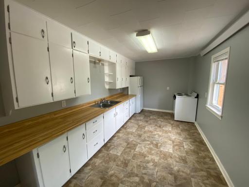 220 E 7th Street, Albert Lea, MN 56007