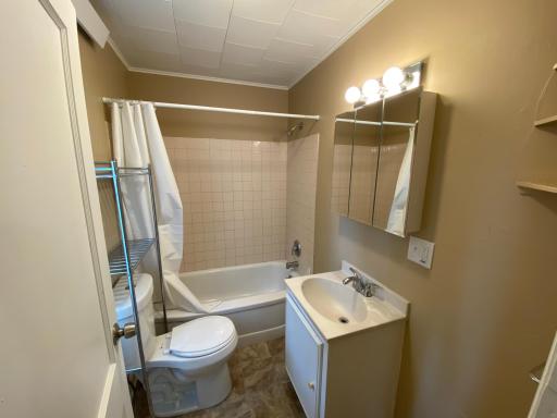 220 E 7th Street, Albert Lea, MN 56007