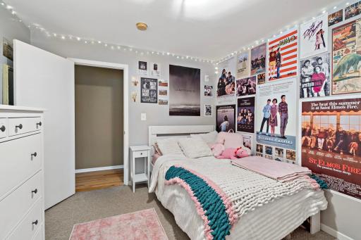 29-web-or-mls-6017 Birchcrest Dr Edina MN_0039.jpg
