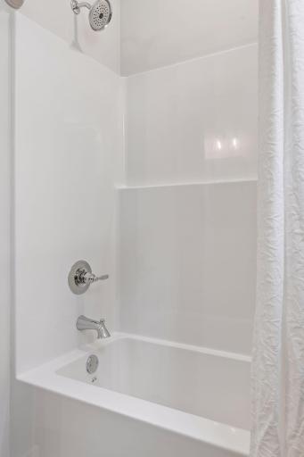 1465 Kasilof Court, River Falls, WI 54022