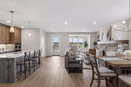 Bright and open floorplan for easy flow throughout