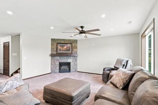 12920_granstrom_0209.jpg