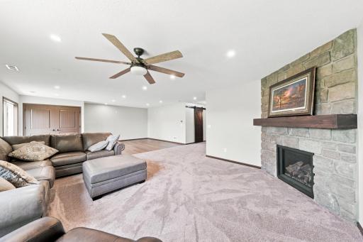 12920_granstrom_0214.jpg