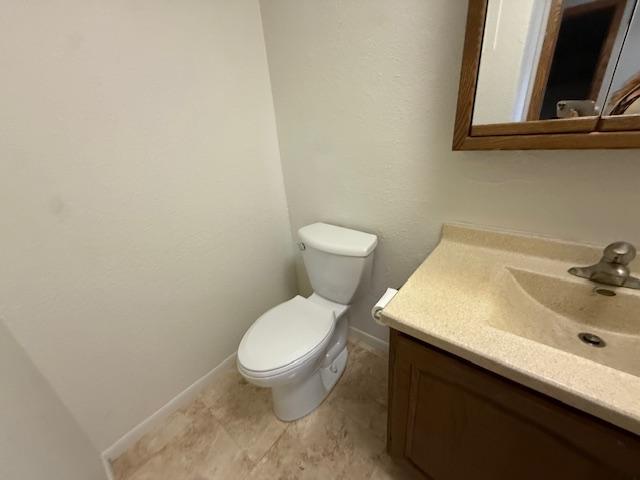 1/2 bath - main