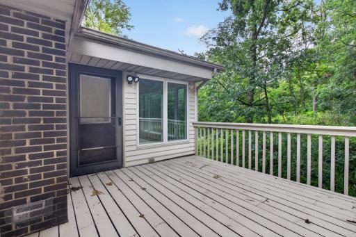 71 Garden Drive, Burnsville, MN 55337