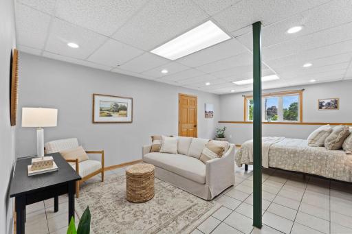 120 W 136th Street, Burnsville, MN 55337