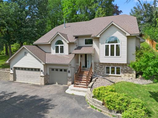 120 W 136th Street, Burnsville, MN 55337