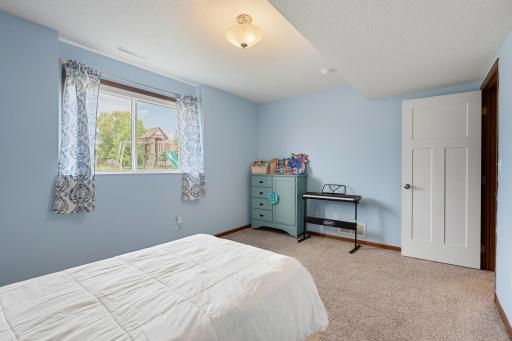 2011 12th Avenue NE, Austin, MN 55912