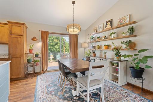 2011 12th Avenue NE, Austin, MN 55912