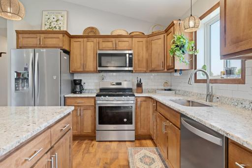 2011 12th Avenue NE, Austin, MN 55912