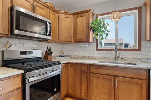2011 12th Avenue NE, Austin, MN 55912
