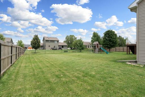 2011 12th Avenue NE, Austin, MN 55912