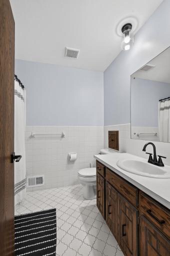 2260 149th Avenue NE, Ham Lake, MN 55304