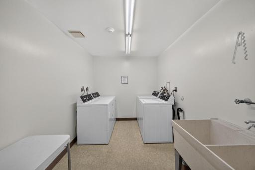 2 bed 2 bath condo for sale downtown Rochester MN 317 6th Ave SW