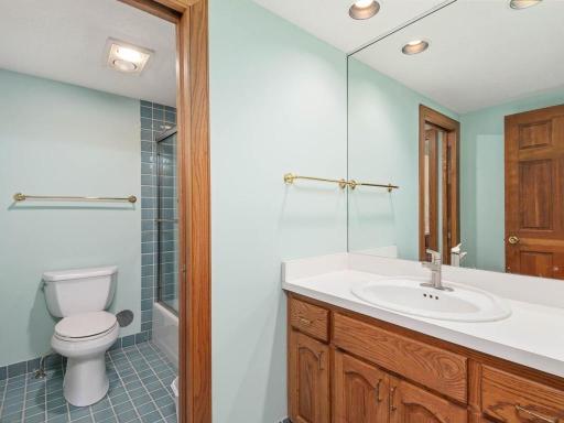 7786 Lochmere Terrace, Edina, MN 55439
