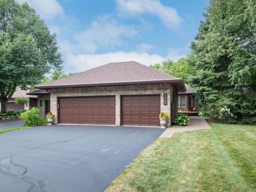 7786 Lochmere Terrace, Edina, MN 55439