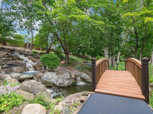 7786 Lochmere Terrace, Edina, MN 55439