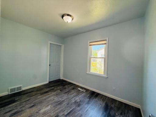 1299 Matilda Street, Saint Paul, MN 55117