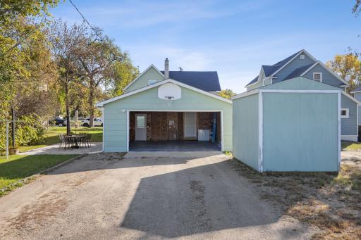 312 Langer Avenue S, Casselton, ND 58012