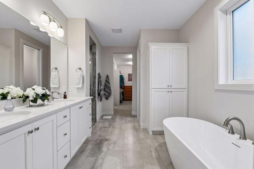9733 Liberty Court, Eden Prairie, MN 55347