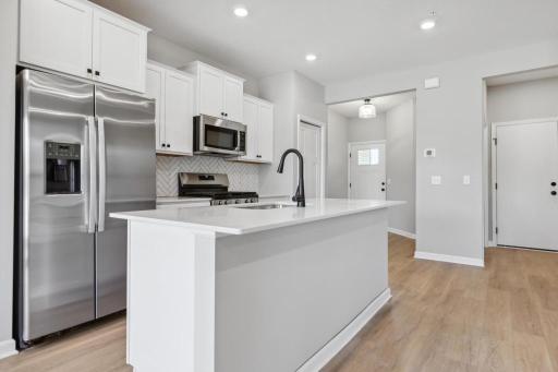 23154 Creekview Court, Rogers, MN 55374