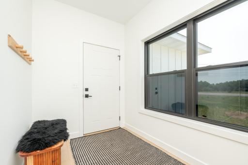Functional entryway from the garage