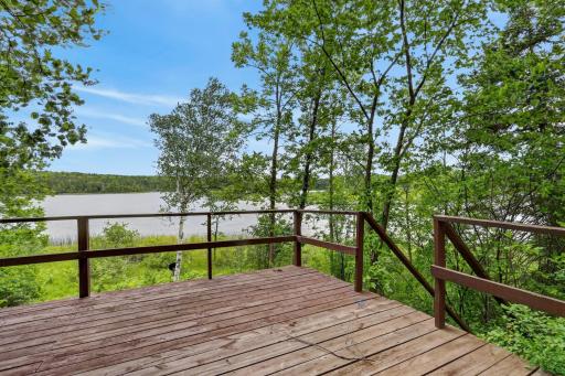 38837 Sissebakwet Shores Road, Cohasset, MN 55721