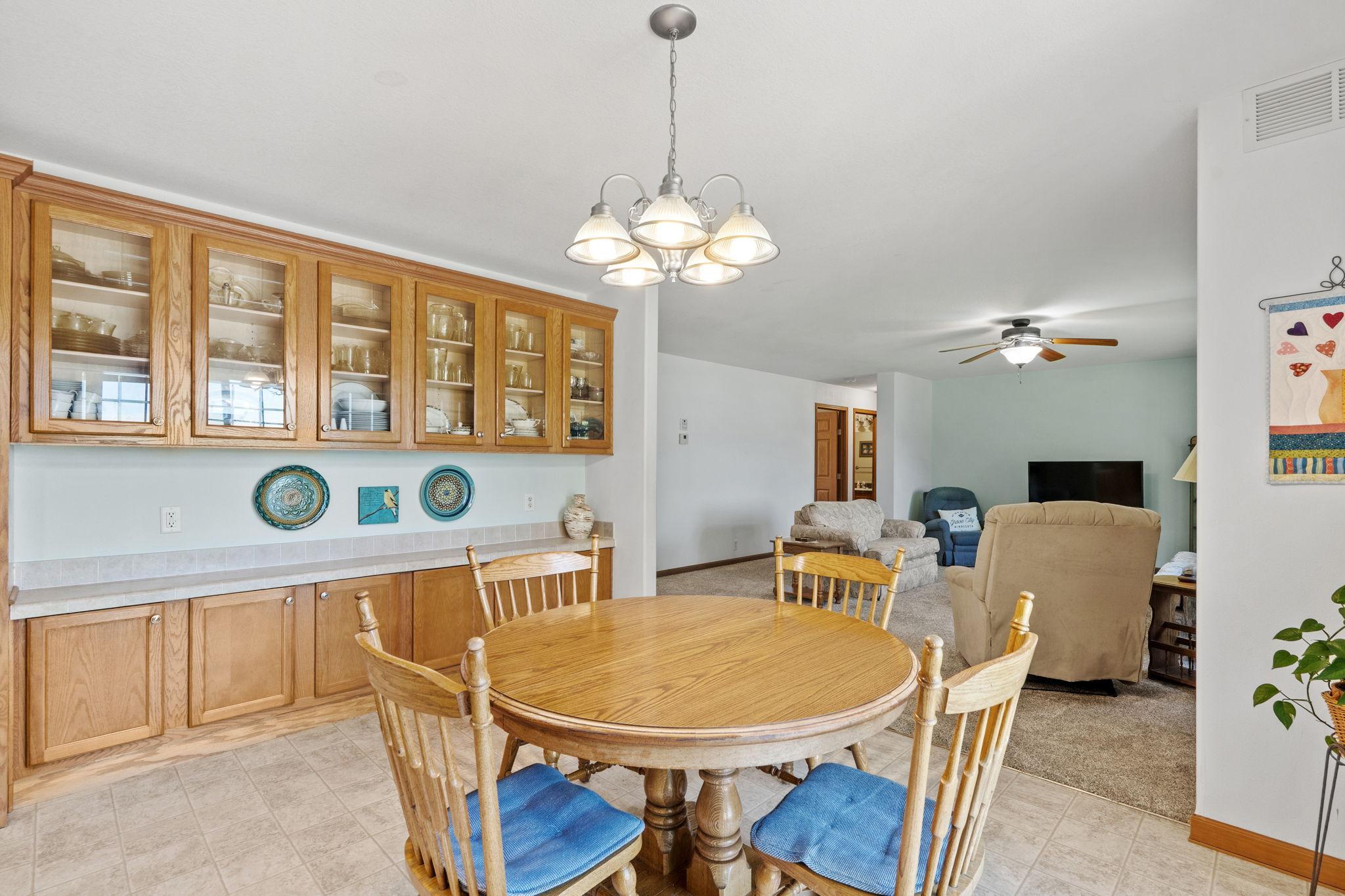 Dining - 24646 548th Avenue, Grove City, MN 56243