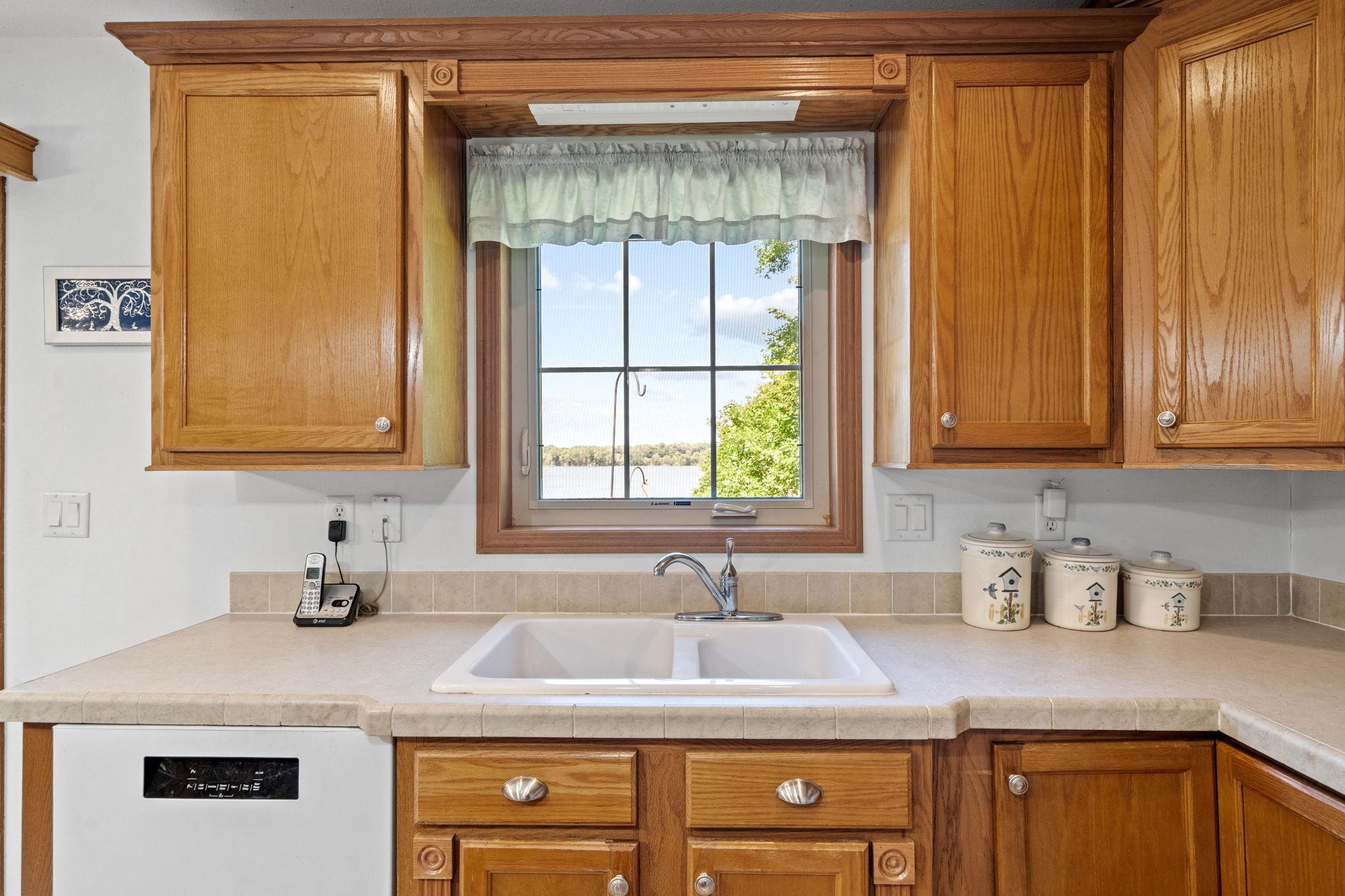 Kitchen - 24646 548th Avenue, Grove City, MN 56243