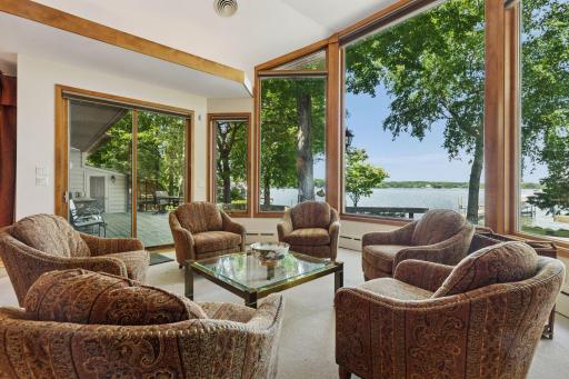 28235 Boulder Circle, Excelsior, MN 55331