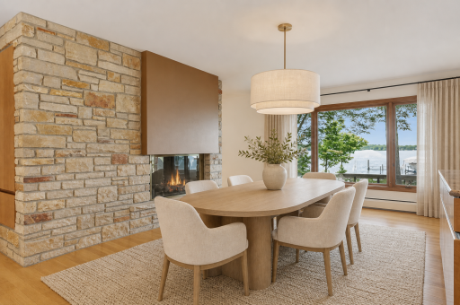 Entertaining at its finest with a room with a view.