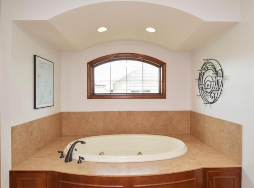 12618 Jamestown Street NE, Blaine, MN 55449