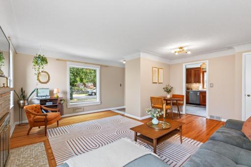6116 Queen Avenue S, Minneapolis, MN 55410