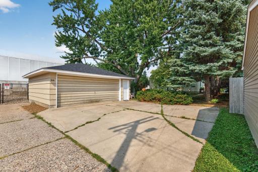 6116 Queen Avenue S, Minneapolis, MN 55410