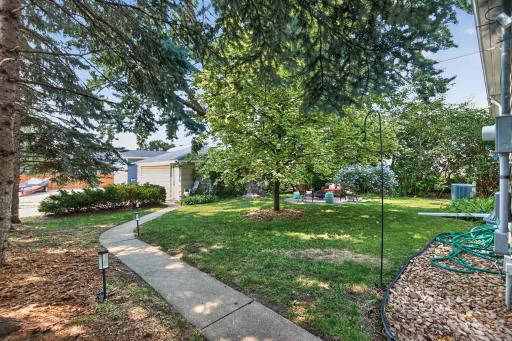 6116 Queen Avenue S, Minneapolis, MN 55410