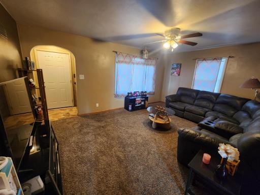 814 3rd Street SE, Pipestone, MN 56164