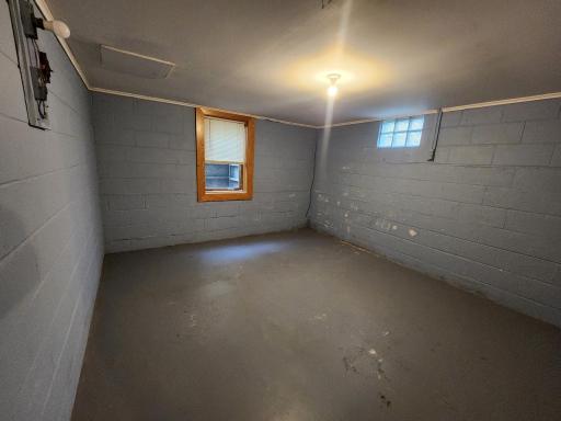 814 3rd Street SE, Pipestone, MN 56164