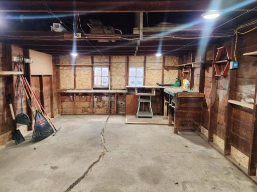 814 3rd Street SE, Pipestone, MN 56164